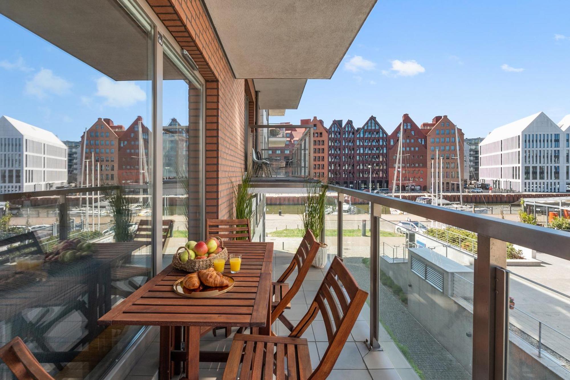 גדנסק Waterlane Riverside - Spa, Pool, Gym & Parking By Downtown Apartments מראה חיצוני תמונה